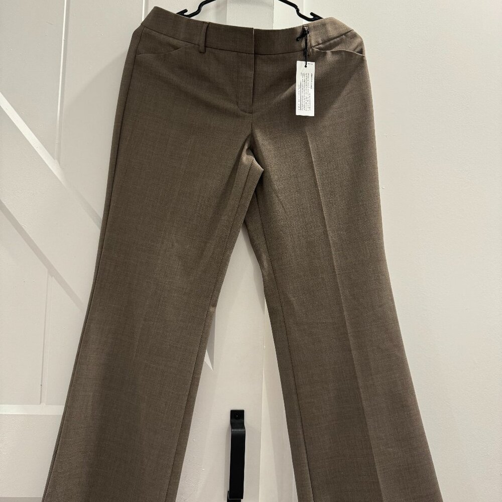 Express Slack Pants, Editor's pant, size 6, short, Tan New with tags